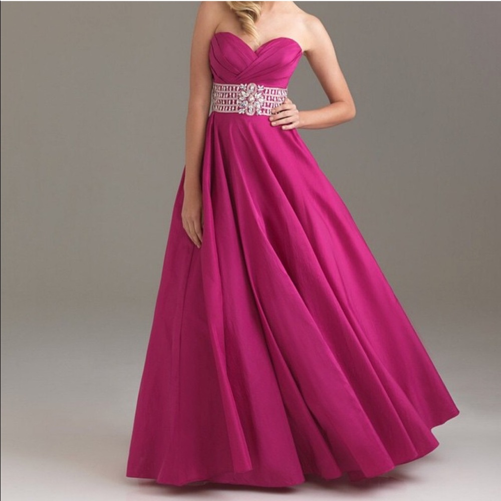 Tony Bowls Prom Dress